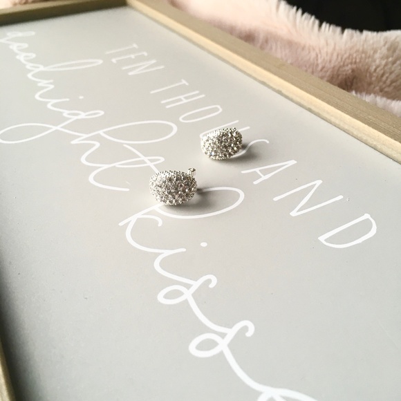 Silver Cluster Simulated Diamond Crystal Earrings - Picture 5 of 6